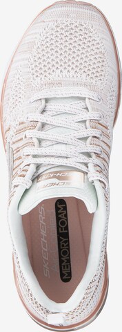 Baskets basses 'AIR INFINITY - STAND OUT' SKECHERS en blanc