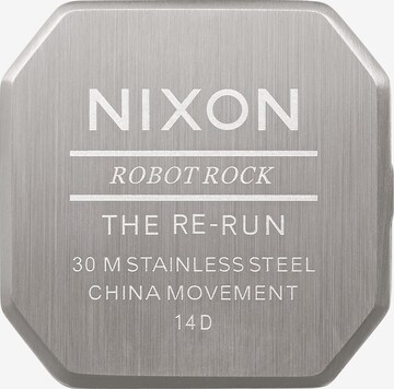 Montre digitale 'Re-Run' Nixon en argent