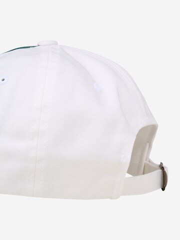 Casquette Flexfit en blanc