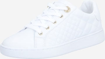 Baskets basses GUESS en blanc : devant