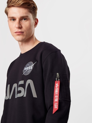 ALPHA INDUSTRIES Μπλούζα φούτερ 'Nasa Reflective' σε μαύρο