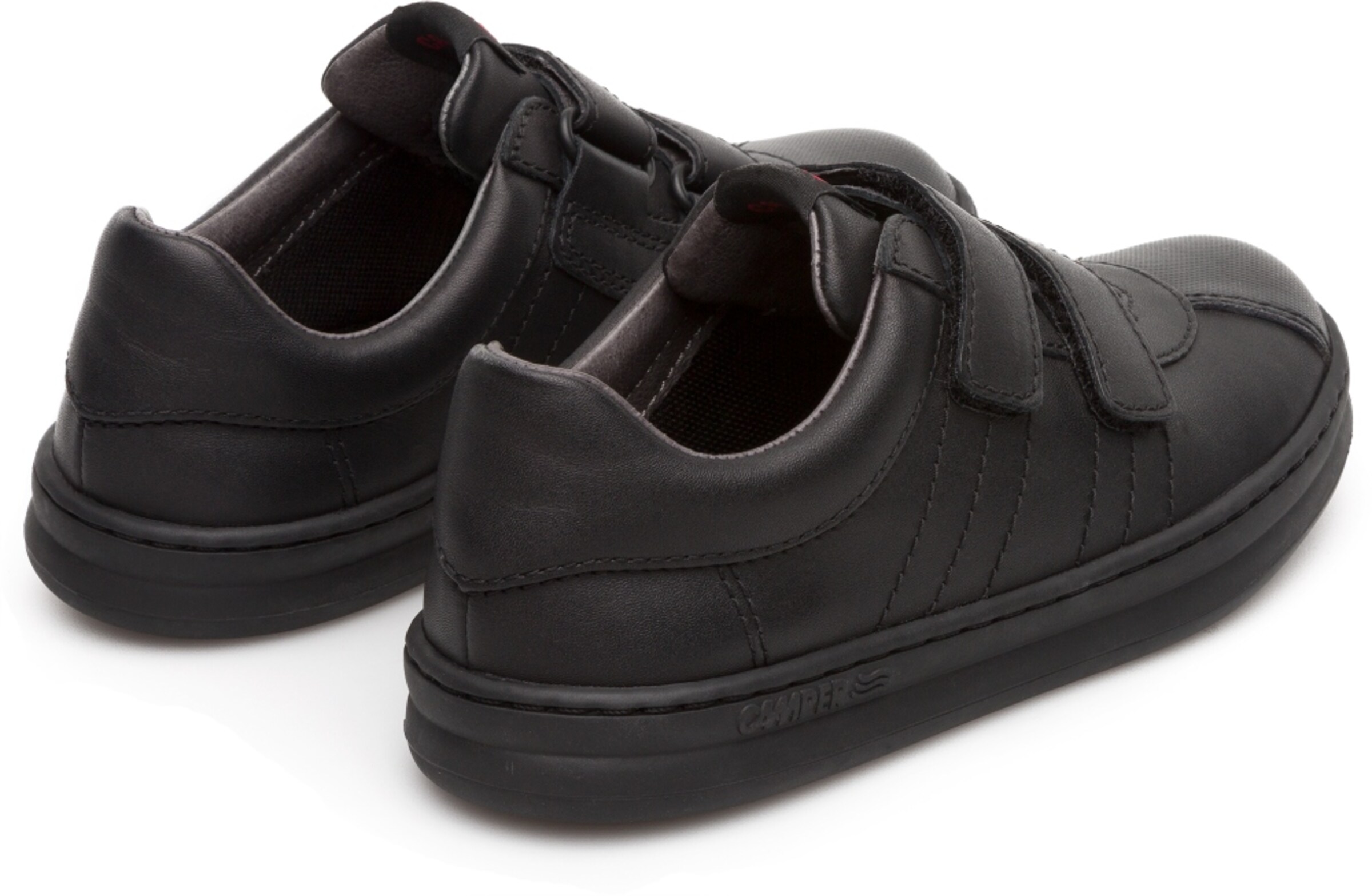 Baskets 'Runner' CAMPER en noir