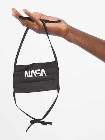 Mister Tee Stoffmaske 'Nasa' in Schwarz