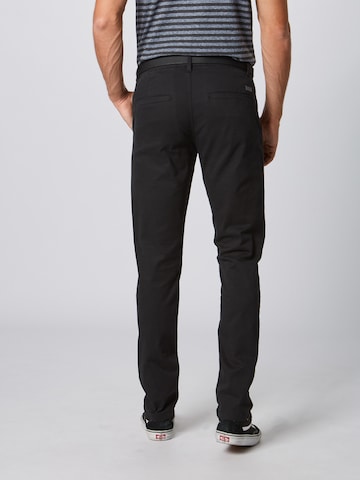 Regular Pantaloni eleganți de la Lindbergh pe negru: spate