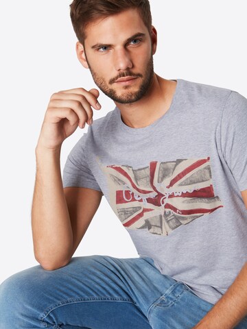 Pepe Jeans T-shirt 'Flag' i grå