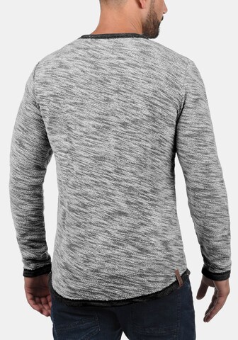 !Solid Sweatshirt 'Flocks' in Grau