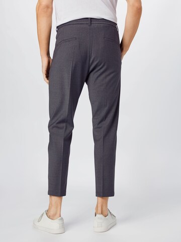 DRYKORN Regular Pleat-Front Pants in Grey