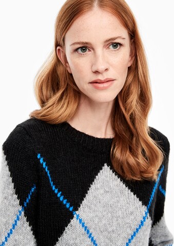 s.Oliver Sweater in Black