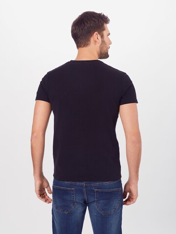 Superdry Regular Fit T-Shirt in Schwarz