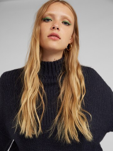 EDITED Sweter 'Egid' w kolorze niebieski