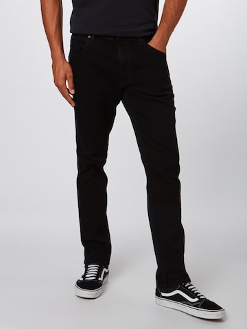 WRANGLER Regular Jeans 'Greensboro' in Schwarz