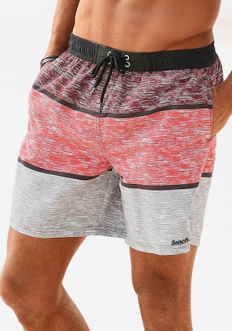 Shorts de bain 'Mac' BENCH en mélange de couleurs : devant