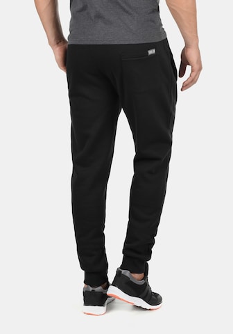 !Solid Tapered Jogginghose 'Benn' in Schwarz