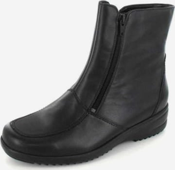 WALDLÄUFER Ankle Boots in Black: front