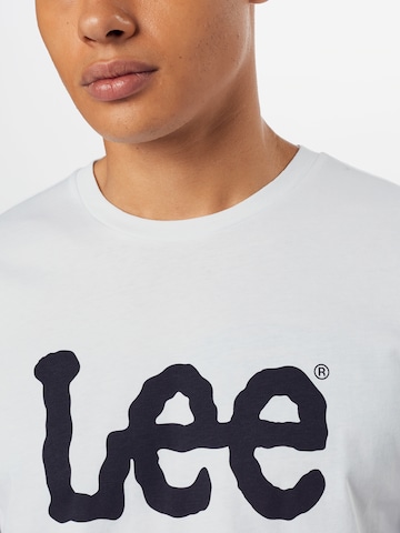 Lee - Regular Fit Camisa 'Wobbly Logo Tee' em branco