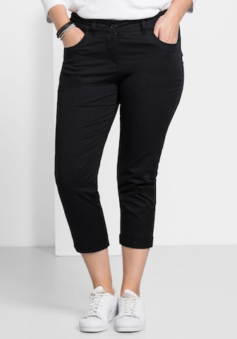 SHEEGO Pants in Black: front
