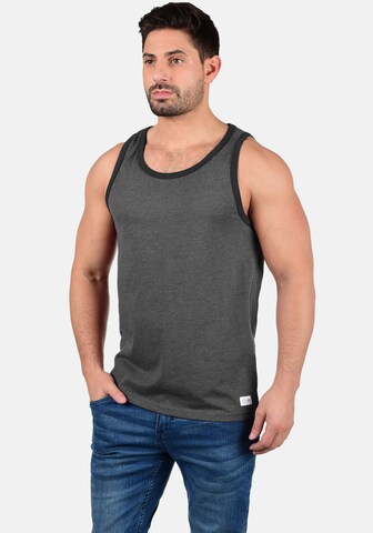 T-Shirt 'Malino' !Solid en gris : devant