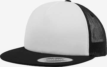 Casquette 'FOAM' Flexfit en noir : devant