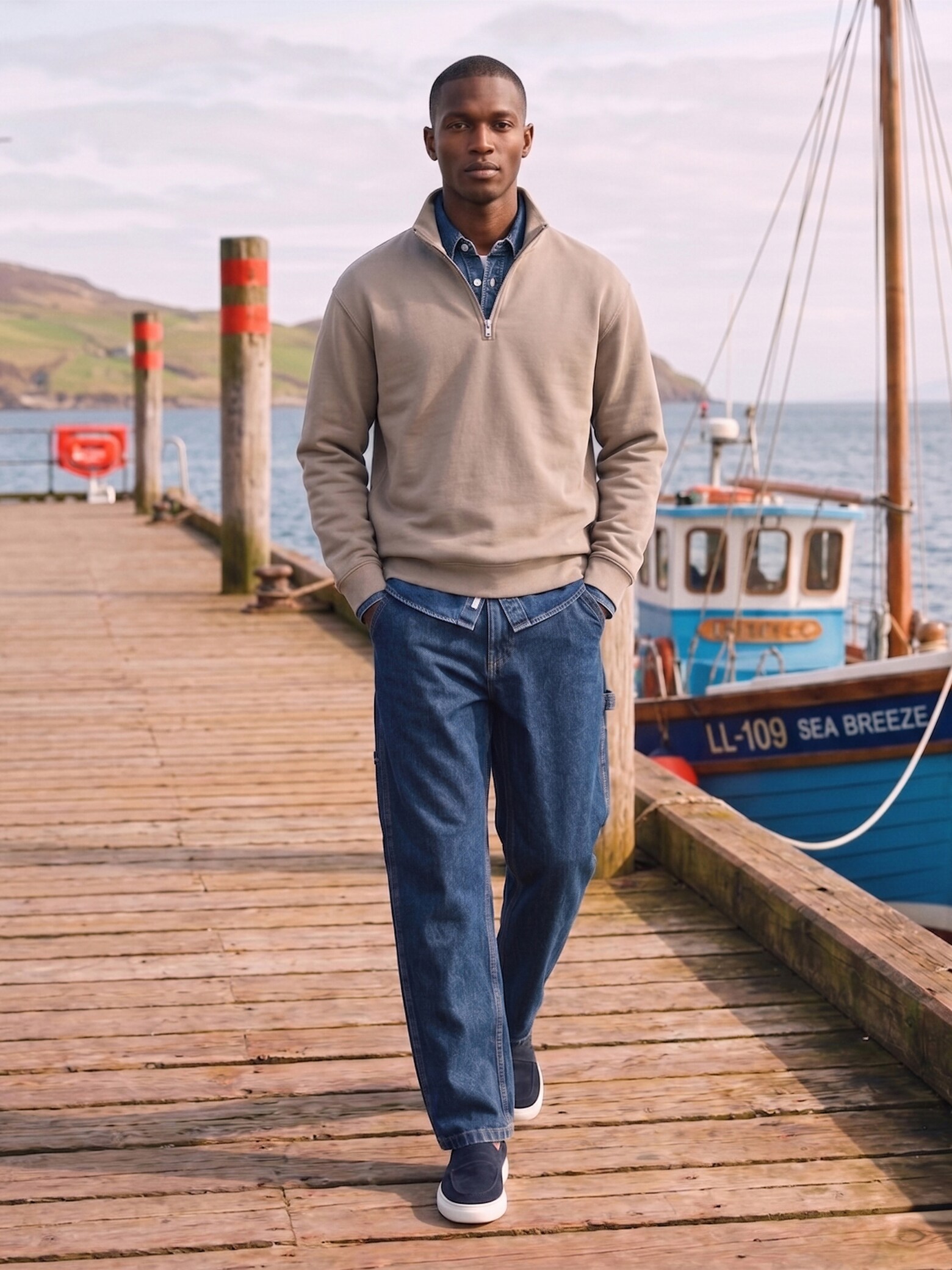 Josh - Casual Coastal Quarter-zip Look