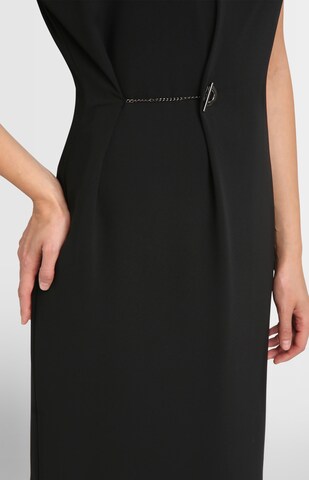 APART Kleid in Schwarz