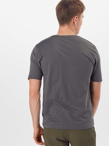 FYNCH-HATTON Regularny krój Koszulka w kolorze szary
