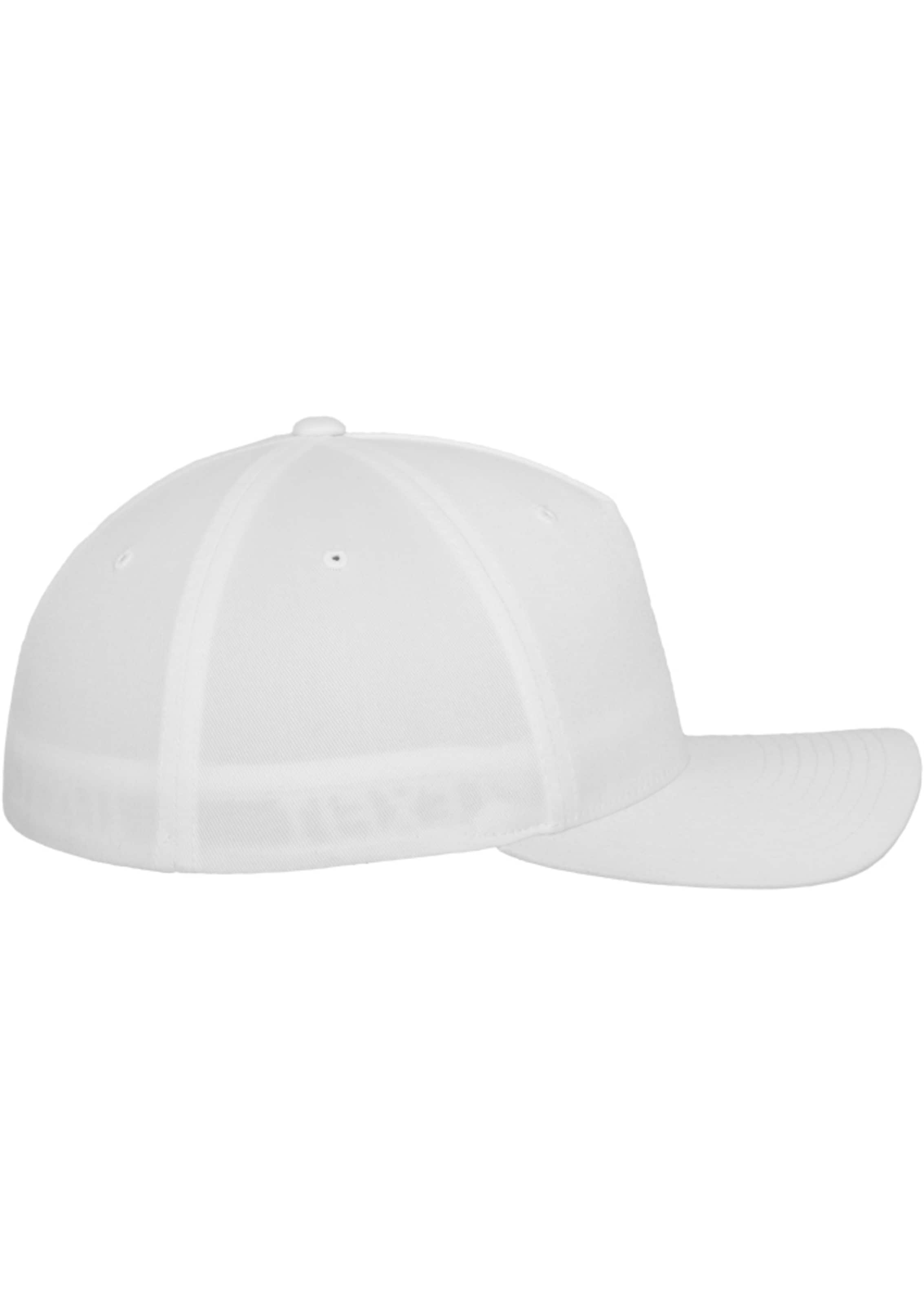 Flexfit Cap in White