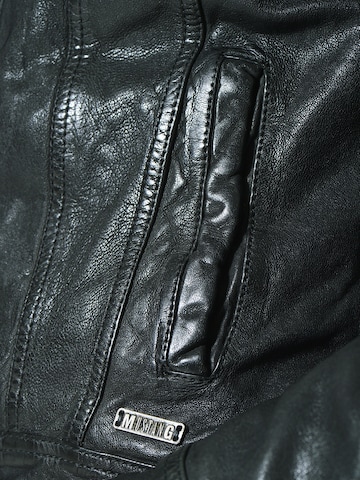 Veste mi-saison 'Jenny' MUSTANG en noir