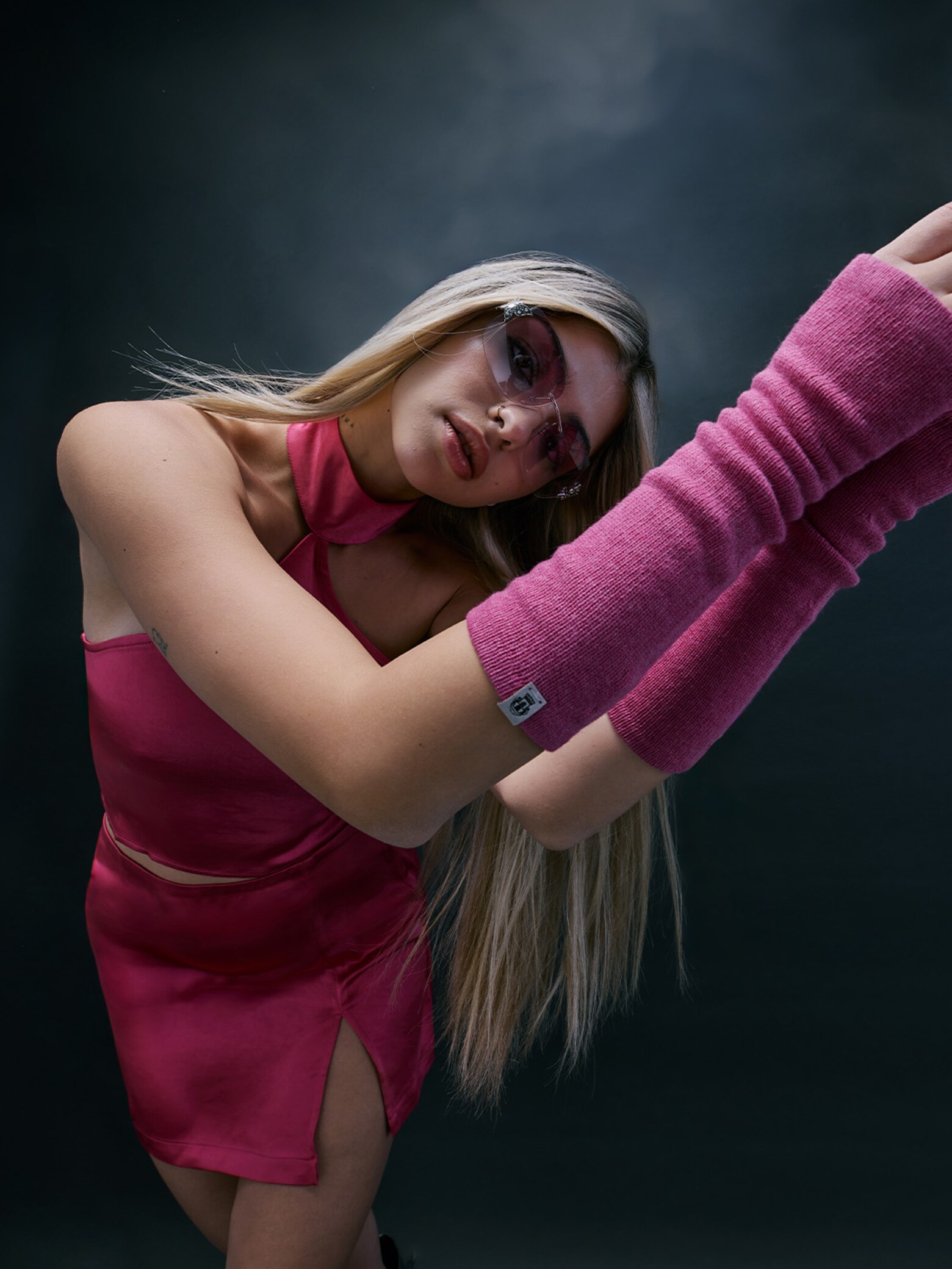 Всички погледи в теб Irinassw co-created by ABOUT YOU