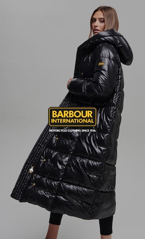 Category Teaser_BAS_2022_CW39_Barbour International_AW22_Brand Material Campaign_C_F_Blusen-Tuniken