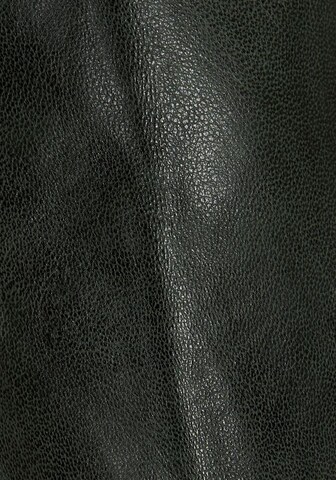 Gipsy by Mauritius Between-Season Jacket in Green