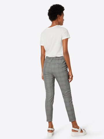 VERO MODA Tapered Nadrág - szürke