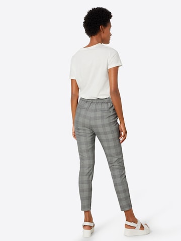 VERO MODA Tapered Pants in Grey