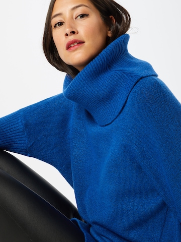 ABOUT YOU Pullover in Blau