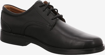 CLARKS Schnürschuhe in Schwarz