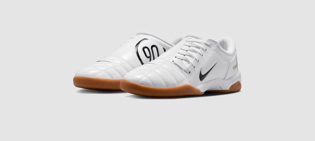 NIKE T90