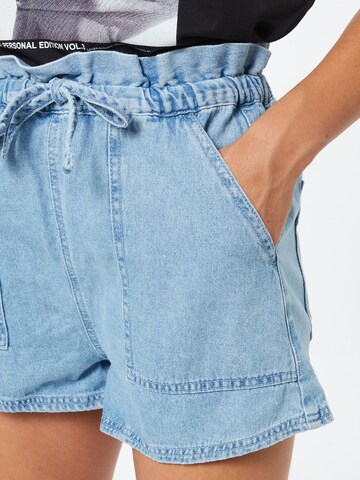 Loosefit Jeans de la BDG Urban Outfitters pe albastru