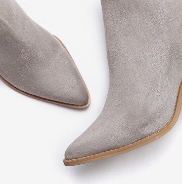 LASCANA Ankle Boots in Grey