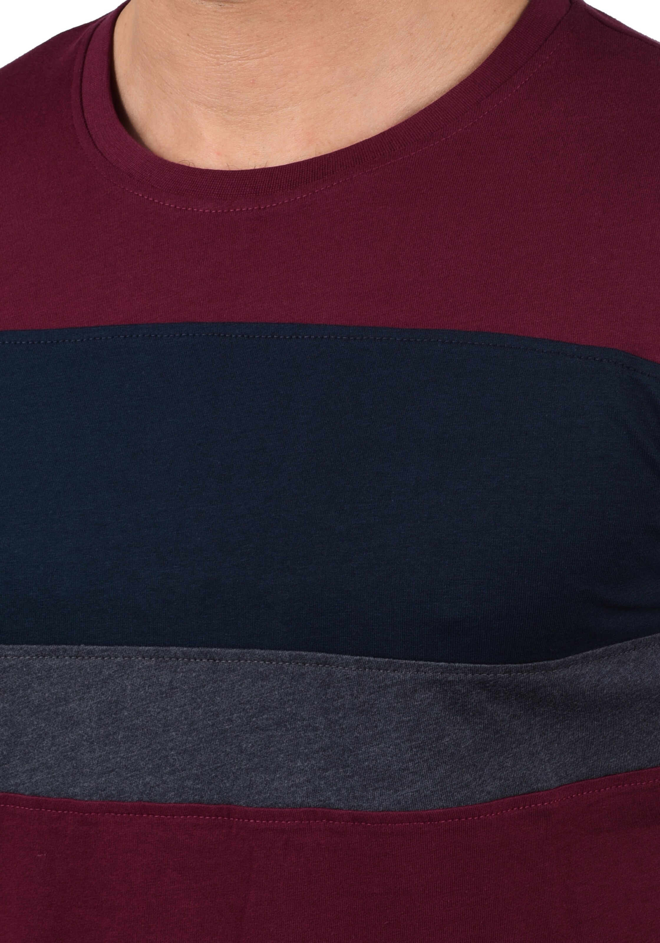 Maglietta 'Sascha' di !Solid in rosso