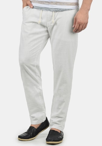 Regular Pantalon 'Bonavo' BLEND en blanc : devant