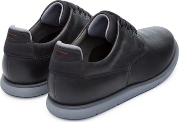 Chaussure à lacets ' Smith ' CAMPER en noir