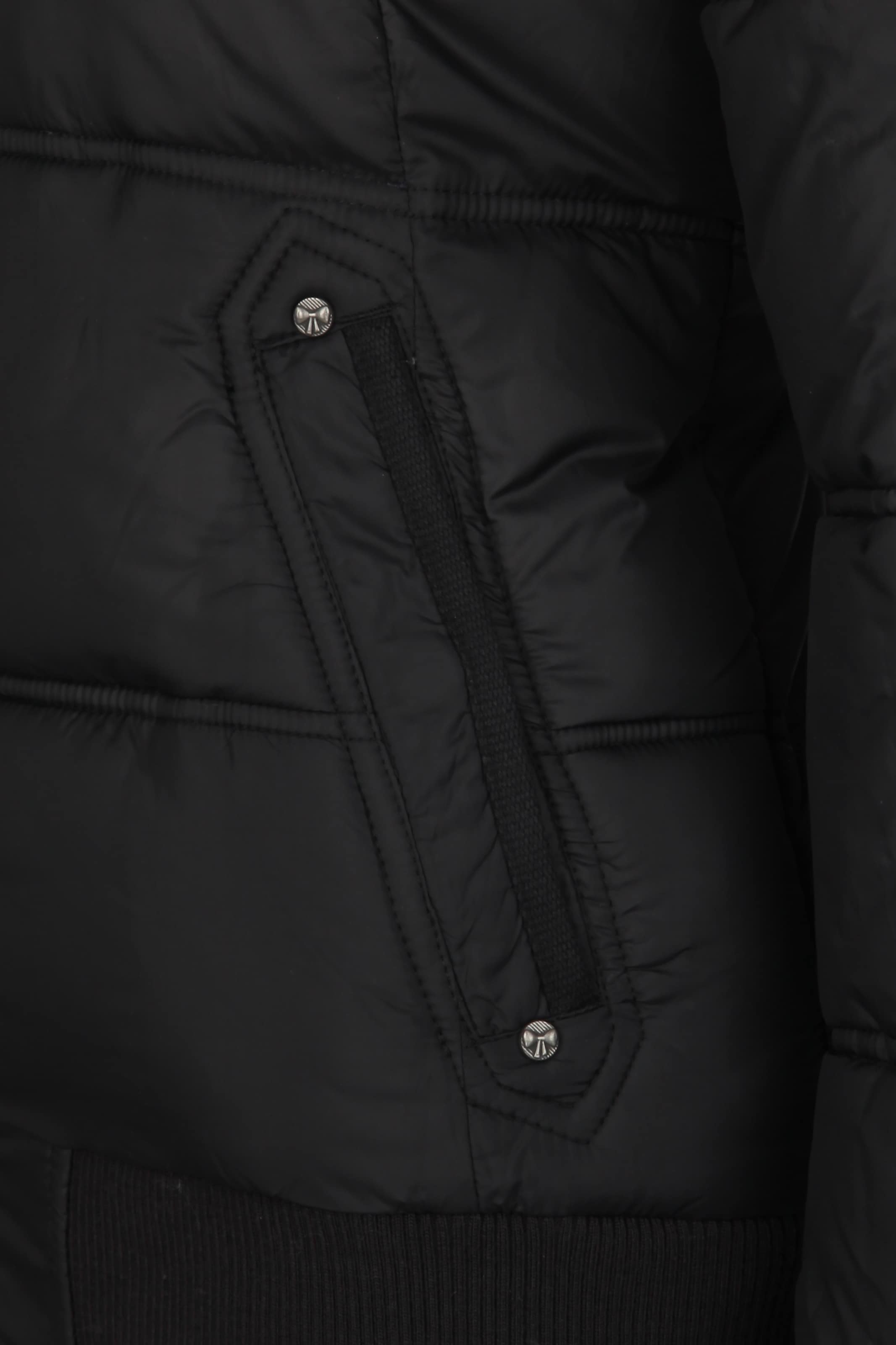 MYMO Демисезонная куртка в Черный