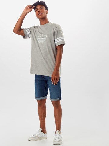 ADIDAS ORIGINALS Shirt 'Outline' in Grijs
