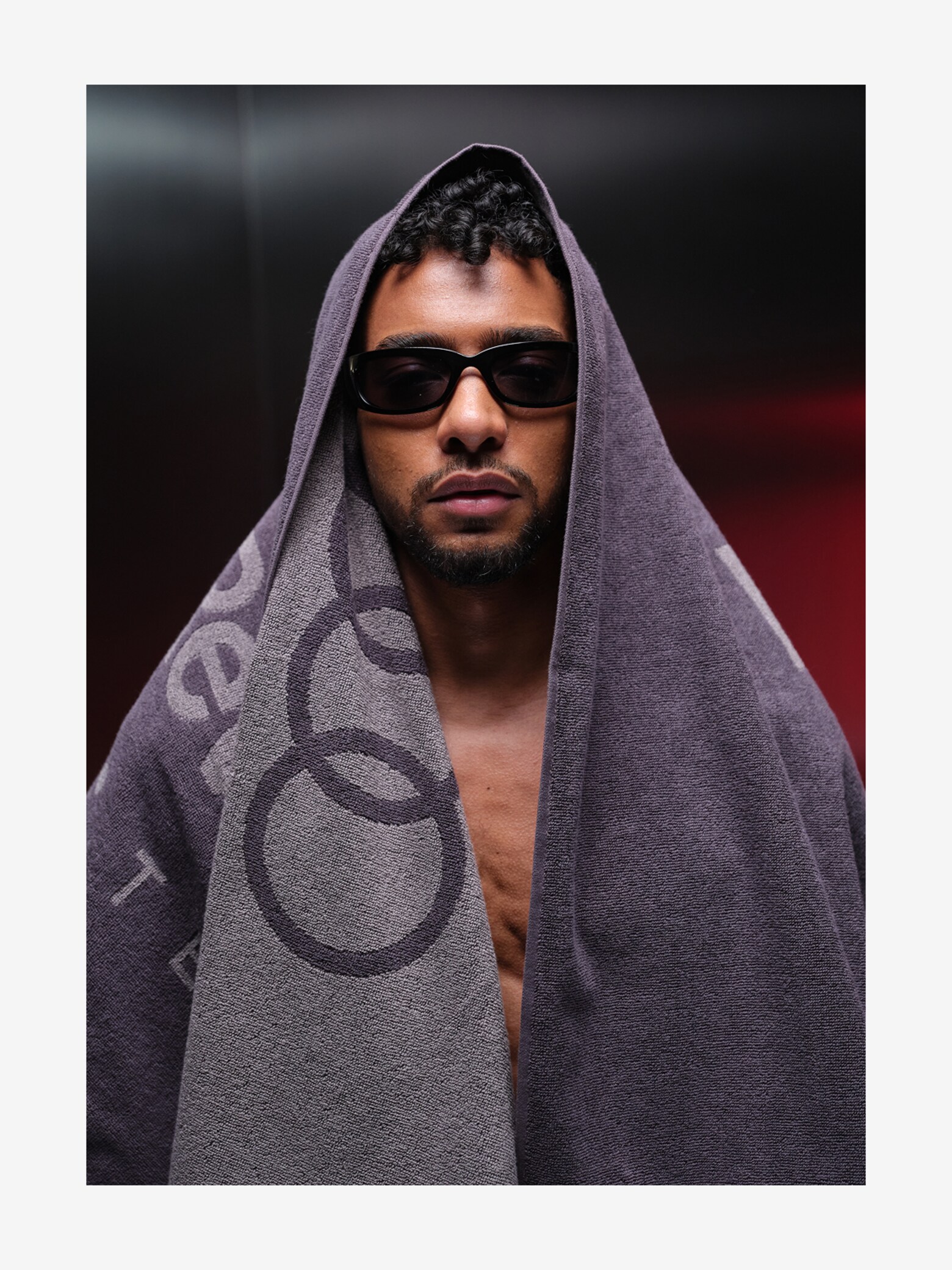Simo - Layered Streetwear Racing Look