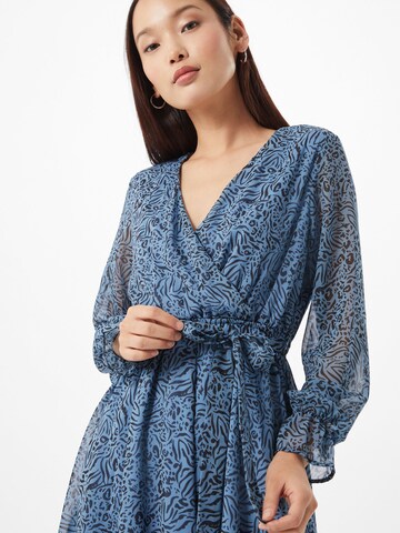 Robe Trendyol en bleu