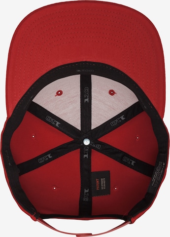 Cappello da baseball '110 Fitted' di Flexfit in rosso