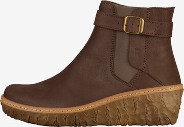 EL NATURALISTA Ankle Boots in Brown