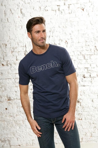 T-Shirt BENCH en bleu