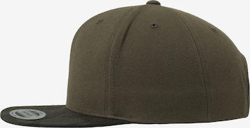 Cappello da baseball 'Camo Visor' di Flexfit in verde