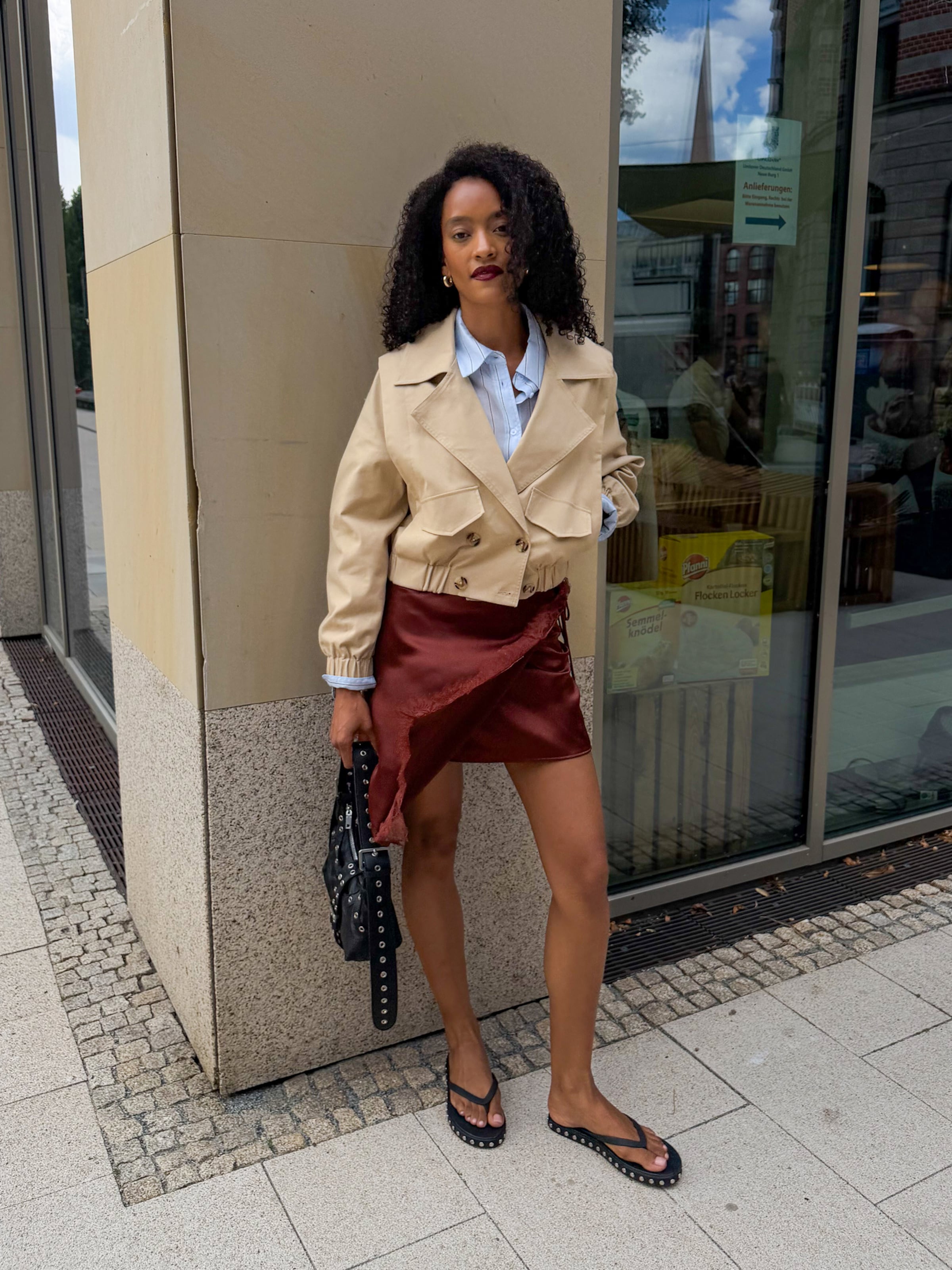 Sany - Retro Burgundy Look