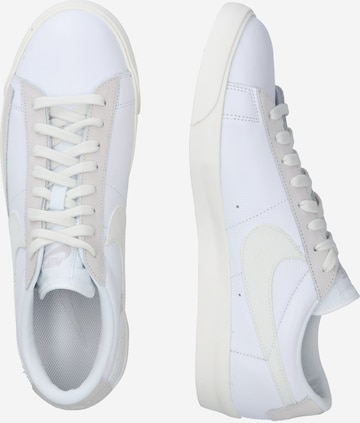 Nike Sportswear Rövid szárú sportcipők 'BLAZER LOW LEATHER' - fehér